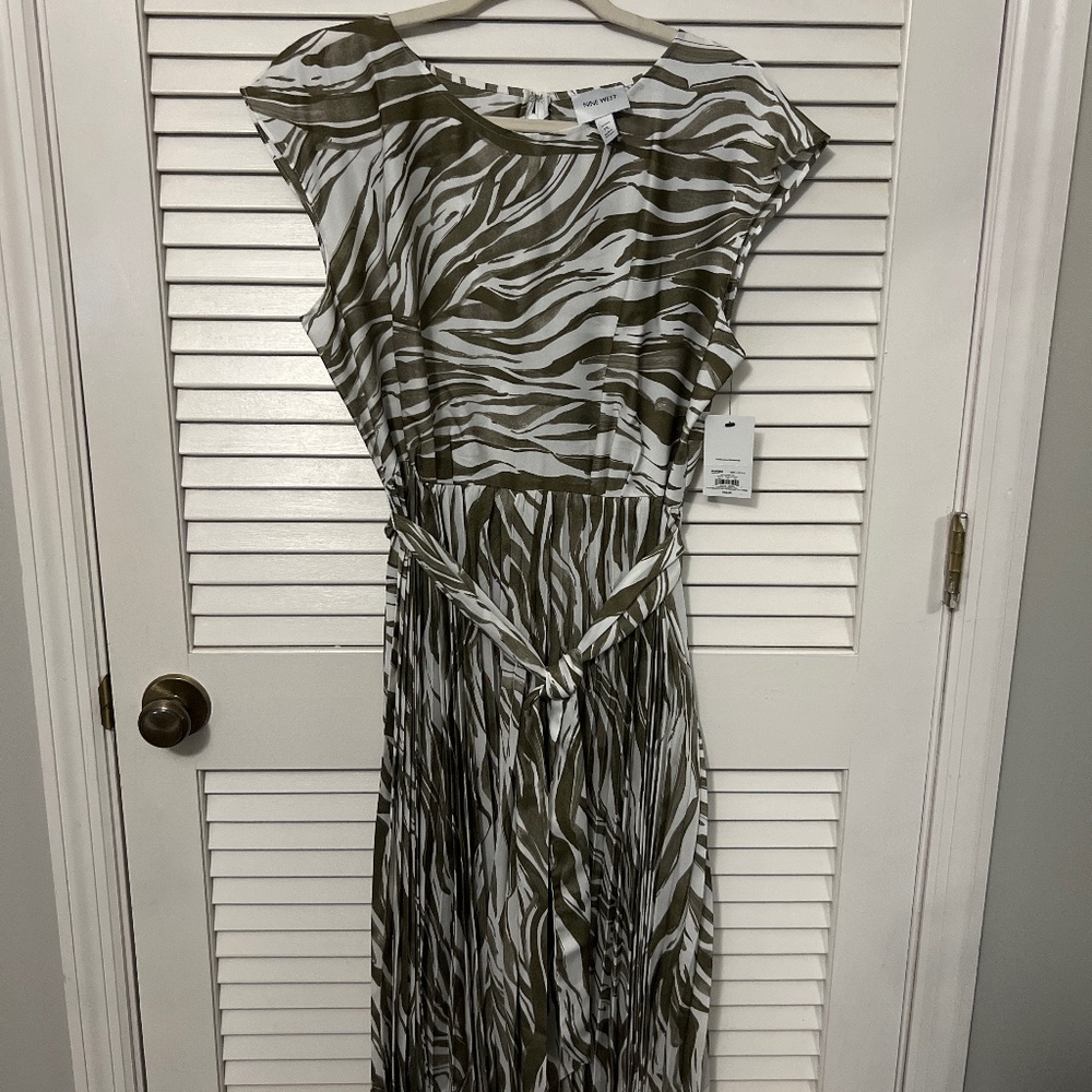 Nine West Dress - NWT - Petite Large